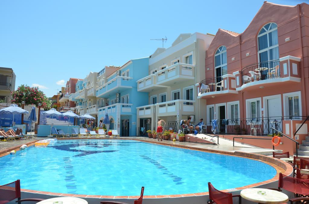 Epis Hotel Agia Marina Exterior foto