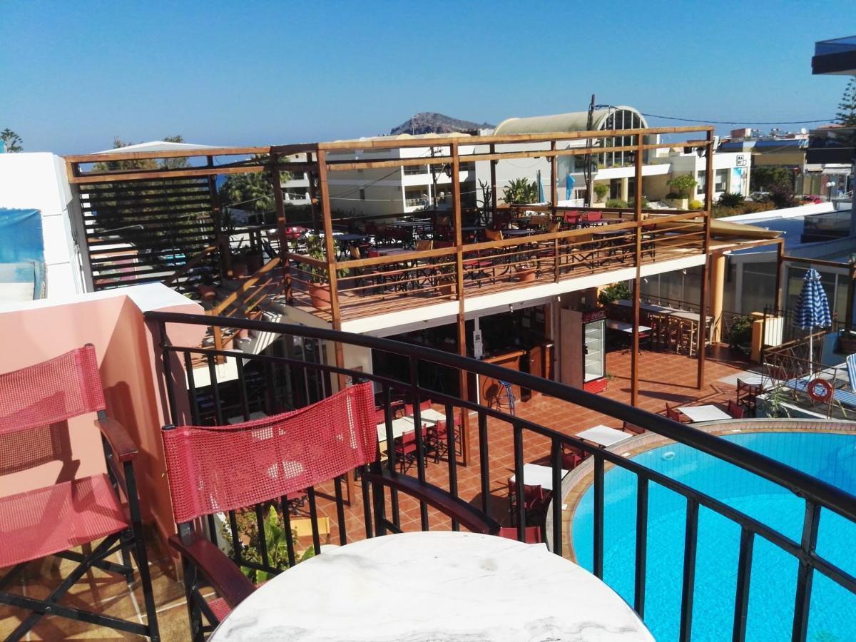 Epis Hotel Agia Marina Exterior foto